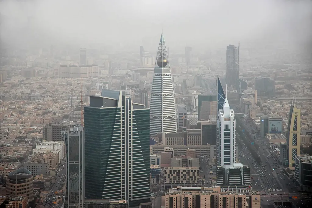 1.6M Investors Drive Saudi Real Estate M&A Boom