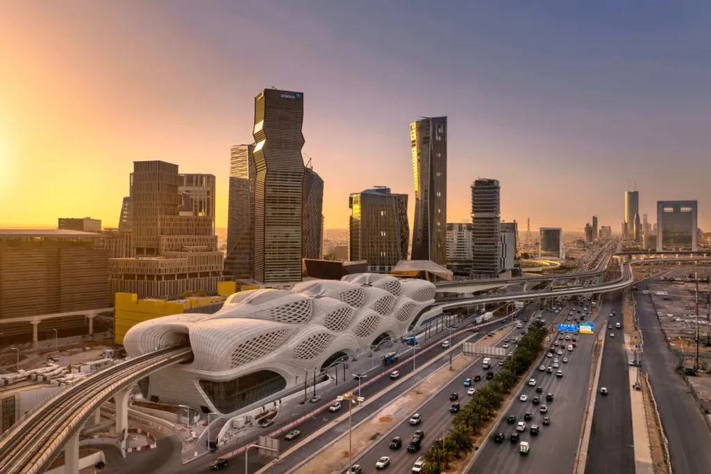 300 Saudi M&A Filings in 2025: Q3 Snapshot